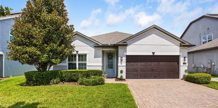 Villa ou maison à Longwood, Floride 4 chambres, 192.31 m2 № 2358305