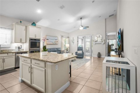 Villa ou maison à vendre à Longwood, Floride: 4 chambres, 192.31 m2 № 2358305 - photo 10