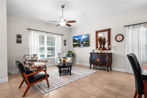 Villa ou maison à vendre à Longwood, Floride: 4 chambres, 192.31 m2 № 2358305 - photo 7