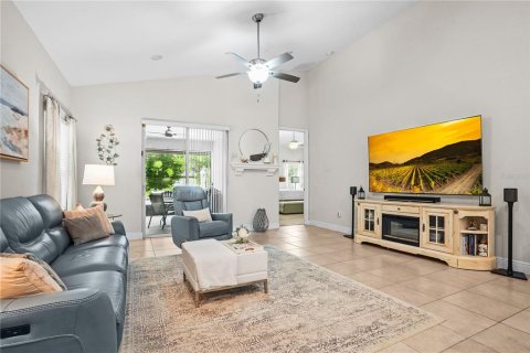 Villa ou maison à vendre à Longwood, Floride: 4 chambres, 192.31 m2 № 2358305 - photo 12
