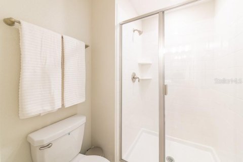 Touwnhouse à vendre à Kissimmee, Floride: 4 chambres, 177.81 m2 № 1784450 - photo 28