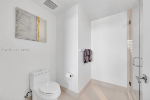 Снять в аренду кондоминиум в Майами, Флорида 1 спальня, 57.69м2, № 2060863 - фото 29