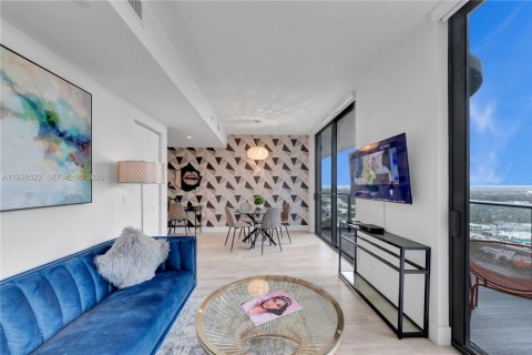 Снять в аренду кондоминиум в Майами, Флорида 1 спальня, 57.69м2, № 2060863 - фото 22