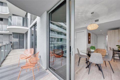 Снять в аренду кондоминиум в Майами, Флорида 1 спальня, 57.69м2, № 2060863 - фото 16