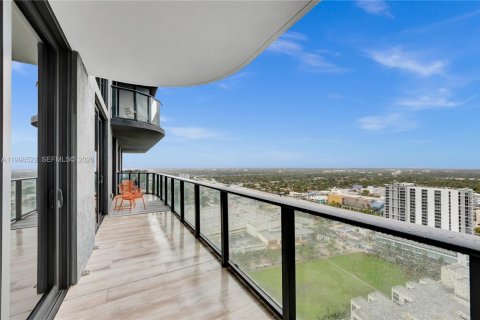 Снять в аренду кондоминиум в Майами, Флорида 1 спальня, 57.69м2, № 2060863 - фото 19