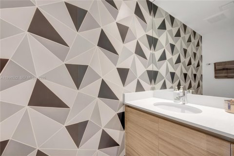 Снять в аренду кондоминиум в Майами, Флорида 1 спальня, 57.69м2, № 2060863 - фото 10