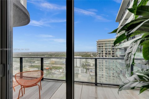 Снять в аренду кондоминиум в Майами, Флорида 1 спальня, 57.69м2, № 2060863 - фото 21