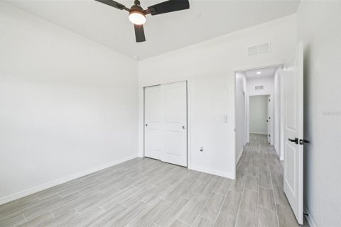 House in North Port, Florida 3 bedrooms, 153.47 sq.m. № 1801418 - photo 23