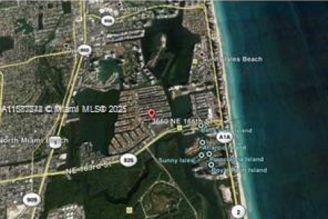 Купить кондоминиум в Норт-Майами-Бич, Флорида 2 спальни, 95.22м2, № 1955762 - фото 17