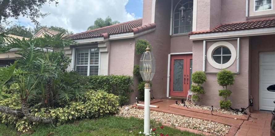 Casa en Palm Beach Gardens, Florida 3 dormitorios, 202.53 m2 № 2288529
