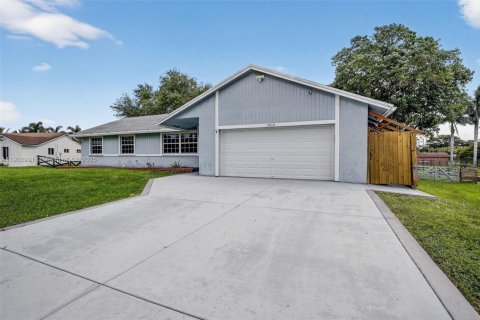 Casa en venta en Southwest Ranches, Florida, 3 dormitorios, 143.26 m2 № 1954436 - foto 2