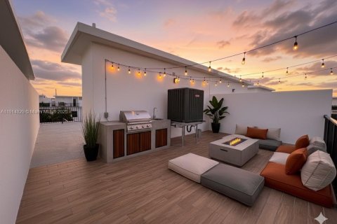 Снять в аренду таунхаус в Хомстед, Флорида 3 спальни, 129.88м2, № 1973843 - фото 2