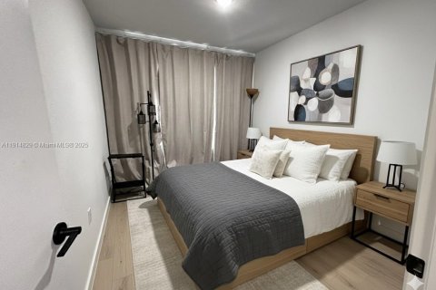 Снять в аренду таунхаус в Хомстед, Флорида 3 спальни, 129.88м2, № 1973843 - фото 8