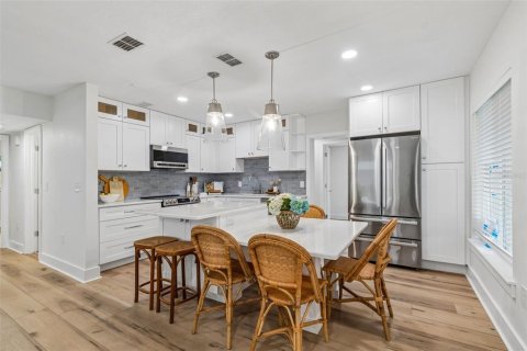 Casa en venta en Palm Harbor, Florida, 3 dormitorios, 162.58 m2 № 2204177 - foto 6