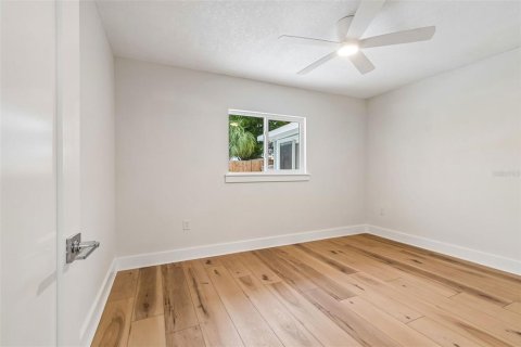 Casa en venta en Palm Harbor, Florida, 3 dormitorios, 162.58 m2 № 2204177 - foto 20