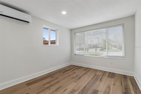 Casa en venta en Palm Harbor, Florida, 3 dormitorios, 162.58 m2 № 2204177 - foto 23