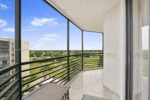 Condo in Lauderhill, Florida, 3 bedrooms  № 1834333 - photo 30