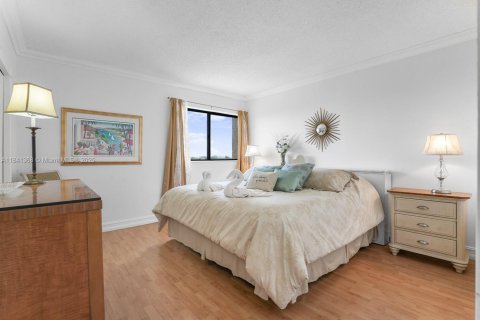 Condo in Lauderhill, Florida, 3 bedrooms  № 1834333 - photo 16