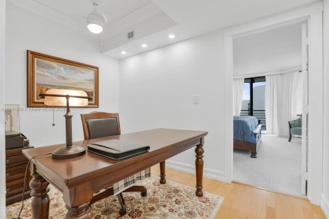 Condo in Lauderhill, Florida, 3 bedrooms  № 1834333 - photo 13