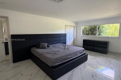 Villa ou maison à louer à Homestead, Floride: 4 chambres, 236.81 m2 № 1982548 - photo 17