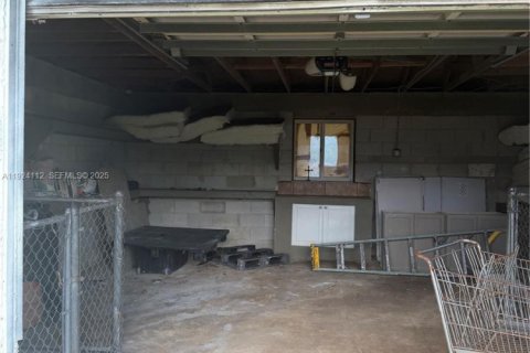 Villa ou maison à louer à Homestead, Floride: 4 chambres, 236.81 m2 № 1982548 - photo 24