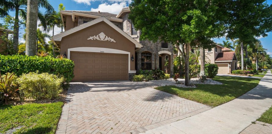 House in Wellington, Florida 5 bedrooms, 357.21 sq.m. № 2188543
