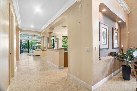 House in Wellington, Florida 5 bedrooms, 357.21 sq.m. № 2188543 - photo 21