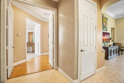 House in Wellington, Florida 5 bedrooms, 357.21 sq.m. № 2188543 - photo 26