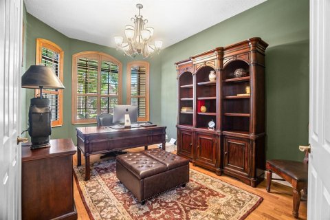House in Wellington, Florida 5 bedrooms, 357.21 sq.m. № 2188543 - photo 24