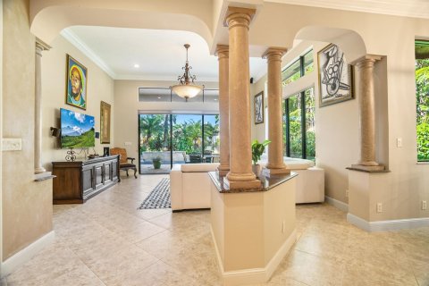 House in Wellington, Florida 5 bedrooms, 357.21 sq.m. № 2188543 - photo 17