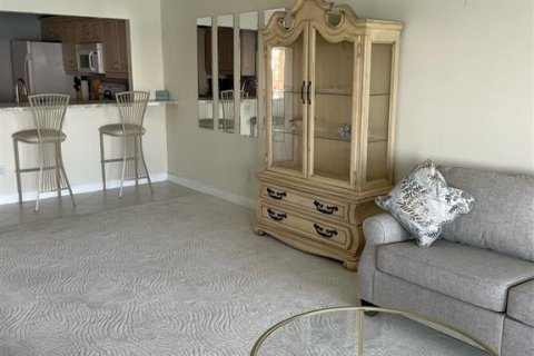 Condo in Clearwater, Florida, 2 bedrooms № 219072 - photo 22