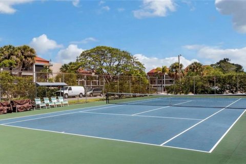 Condo in Clearwater, Florida, 2 bedrooms № 219072 - photo 14