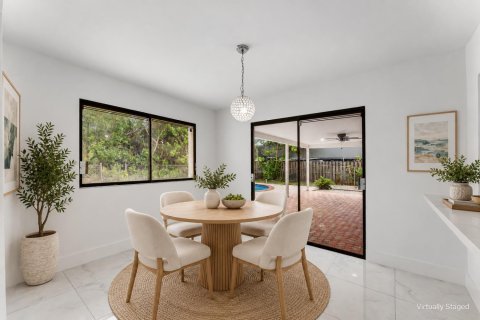 Villa ou maison à vendre à Margate, Floride: 4 chambres, 231.98 m2 № 2433946 - photo 17