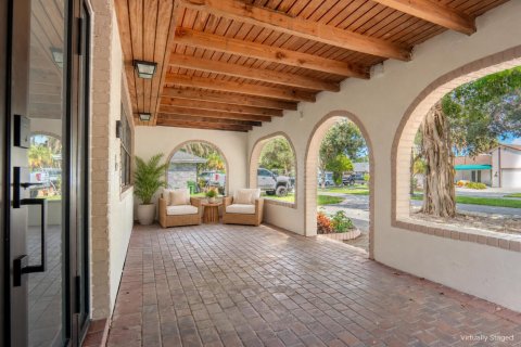 Villa ou maison à vendre à Margate, Floride: 4 chambres, 231.98 m2 № 2433946 - photo 7