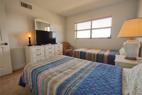 Copropriété à louer à Jensen Beach, Floride: 2 chambres, 107.21 m2 № 1935799 - photo 12