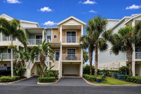 Touwnhouse à Ruskin, Floride 3 chambres, 147.99 m2 № 2316495
