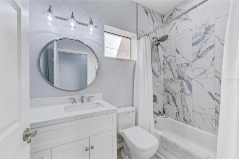 Copropriété à vendre à Bradenton, Floride: 3 chambres, 141.21 m2 № 2093092 - photo 30