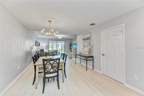 Copropriété à vendre à Bradenton, Floride: 3 chambres, 141.21 m2 № 2093092 - photo 6