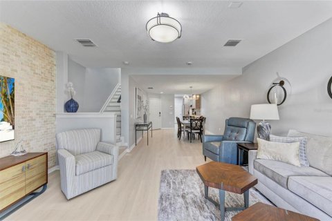 Copropriété à vendre à Bradenton, Floride: 3 chambres, 141.21 m2 № 2093092 - photo 10