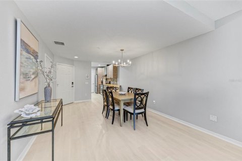 Copropriété à vendre à Bradenton, Floride: 3 chambres, 141.21 m2 № 2093092 - photo 5