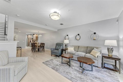 Copropriété à vendre à Bradenton, Floride: 3 chambres, 141.21 m2 № 2093092 - photo 9