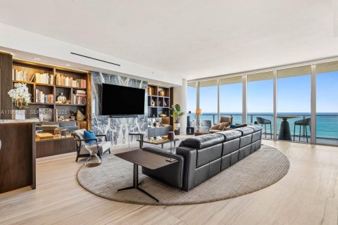 Condo in Fort Lauderdale, Florida, 4 bedrooms  № 2019914 - photo 7