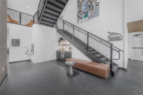 Condo in Miami, Florida, 1 bedroom  № 2042622 - photo 19