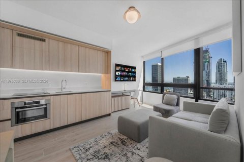 Condo in Miami, Florida, 1 bedroom  № 2042622