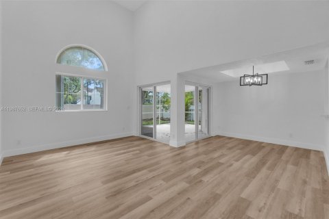 Villa ou maison à vendre à Dania Beach, Floride: 3 chambres, 128.21 m2 № 2048939 - photo 29