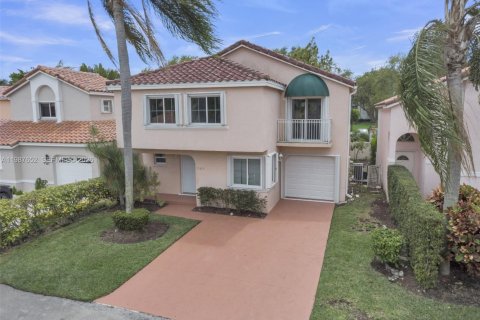 Villa ou maison à Dania Beach, Floride 3 chambres, 128.21 m2 № 2048939