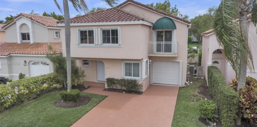 Villa ou maison à Dania Beach, Floride 3 chambres, 128.21 m2 № 2048939