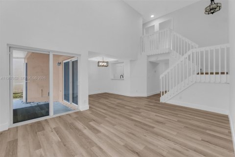 Villa ou maison à vendre à Dania Beach, Floride: 3 chambres, 128.21 m2 № 2048939 - photo 28