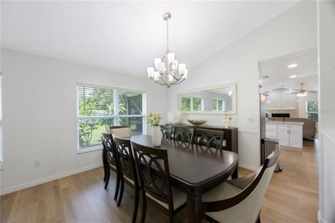 Villa ou maison à vendre à Wesley Chapel, Floride: 4 chambres, 218.04 m2 № 1746992 - photo 10
