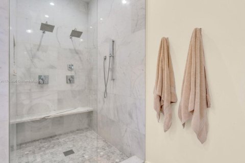 House in Islamorada, Village of Islands, Florida 4 bedrooms № 2012726 - photo 26